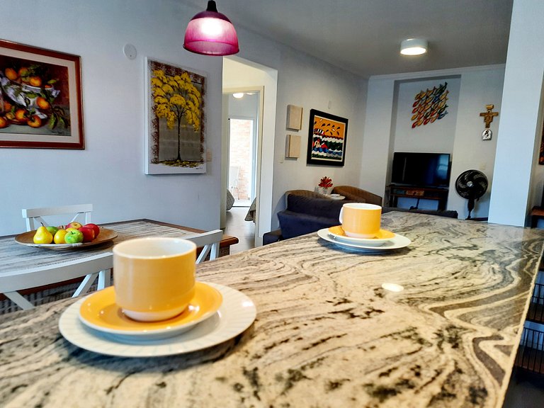 AF24: Decorado, bem localizado, piscina e WI-FI