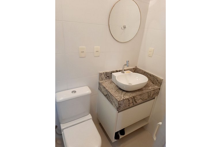 AF24: Decorado, bem localizado, piscina e WI-FI