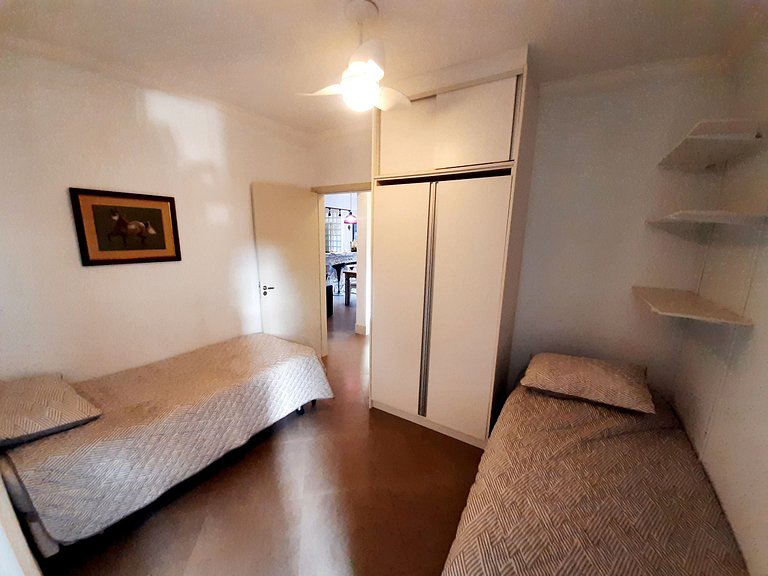 AF24: Decorado, bem localizado, piscina e WI-FI