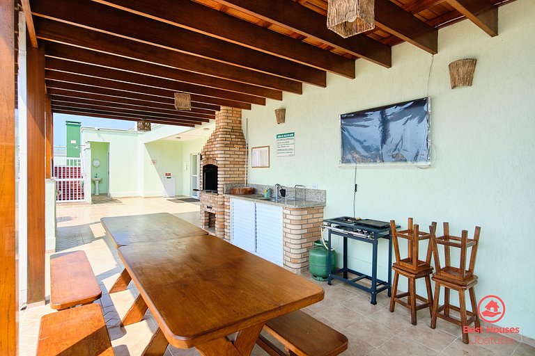 HT3 - Bem localizado, Ar, Piscina e Var. Gourmet