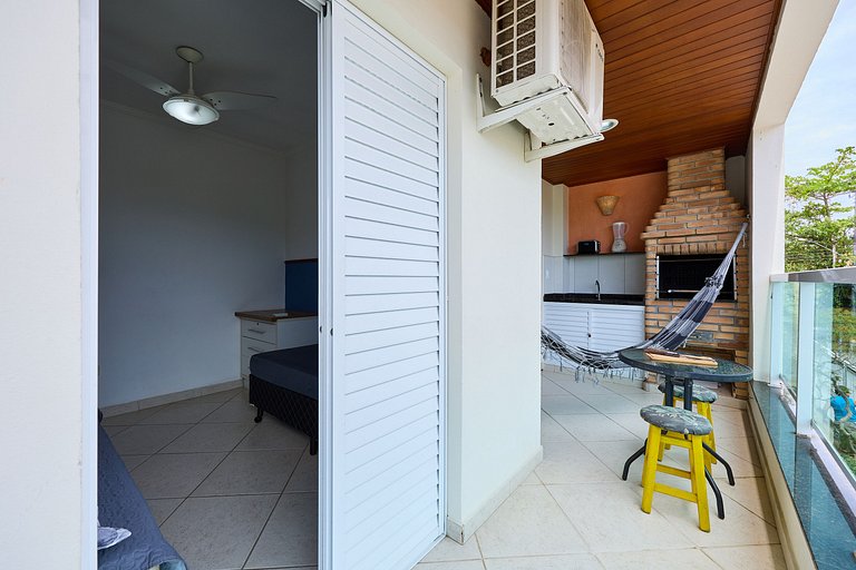AF-11 Varanda gourmet, ar, piscina, próximo praias