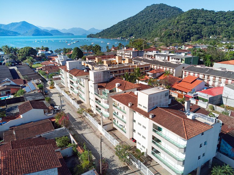 AF-11 Varanda gourmet, ar, piscina, próximo praias