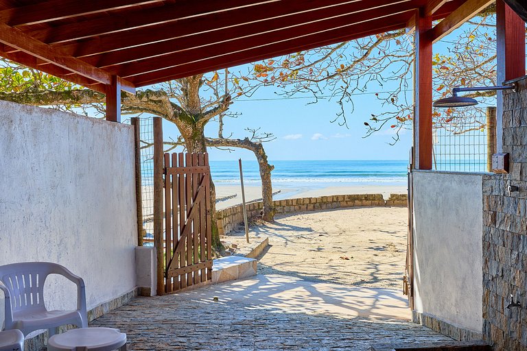 Af-69 Novidade, Toninhas Pé na Areia Casa C
