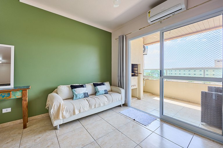 Af-70 Apartamento espaçoso com vista para o mar