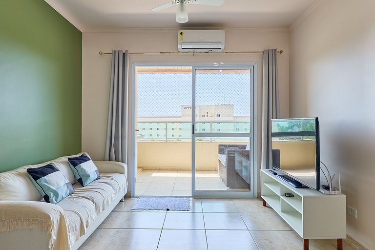Af-70 Apartamento espaçoso com vista para o mar