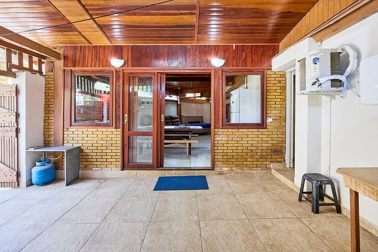 Af-79 Refúgio tranquilo na Praia das Toninhas