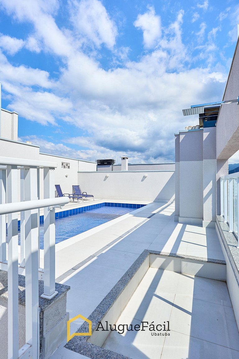 Itaguá: Apto Novo c/ Piscina, Varanda e Ar Cond.
