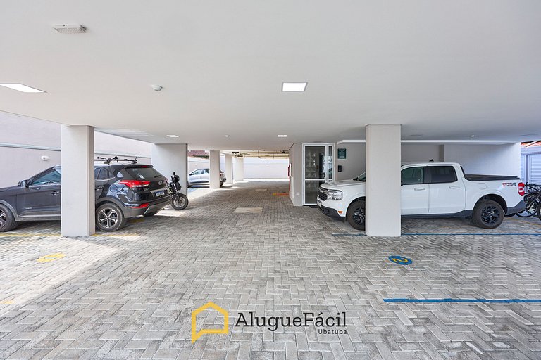 Itaguá: Apto Novo c/ Piscina, Varanda e Ar Cond.