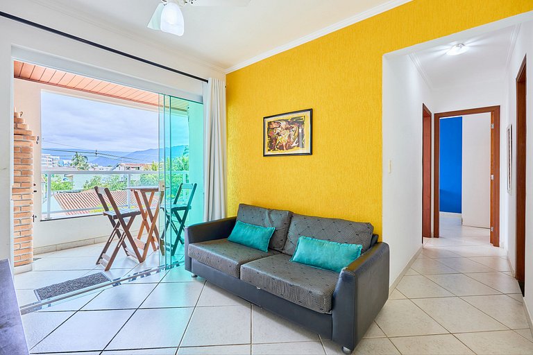 AF12: Bem localizado, completo, 2 vagas!