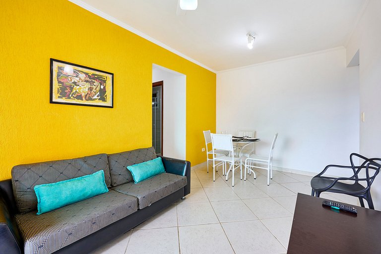 AF12: Bem localizado, completo, 2 vagas!