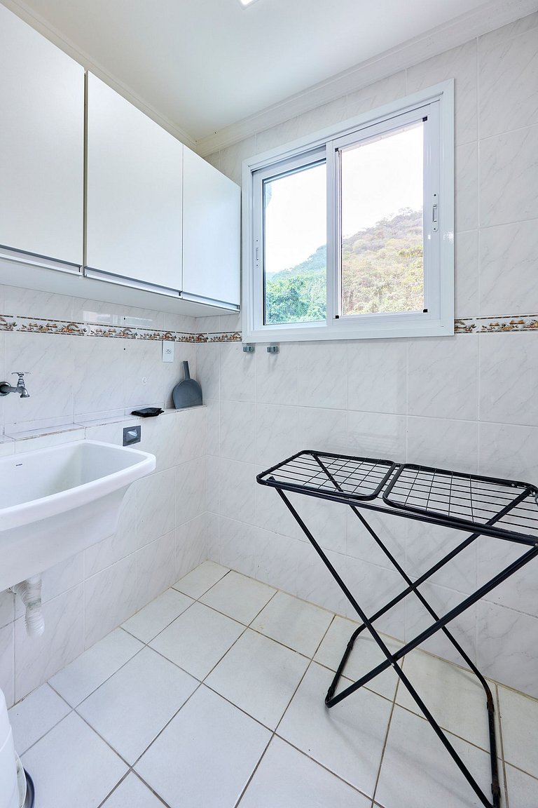 AF-81Praia Grande Ubatuba – Poucos passos da Praia