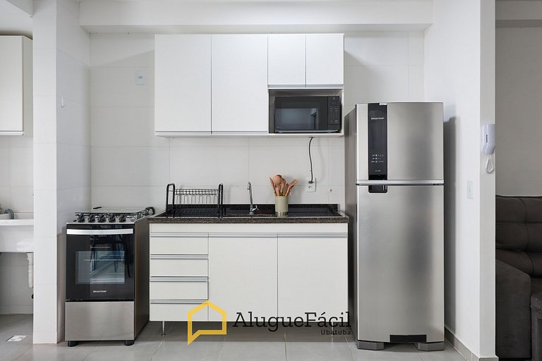 Af-83 - Novinho, completo e perto da praia.