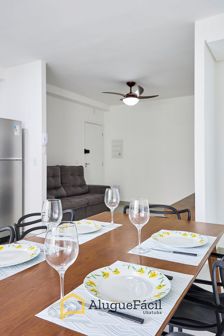 Af-83 - Novinho, completo e perto da praia.