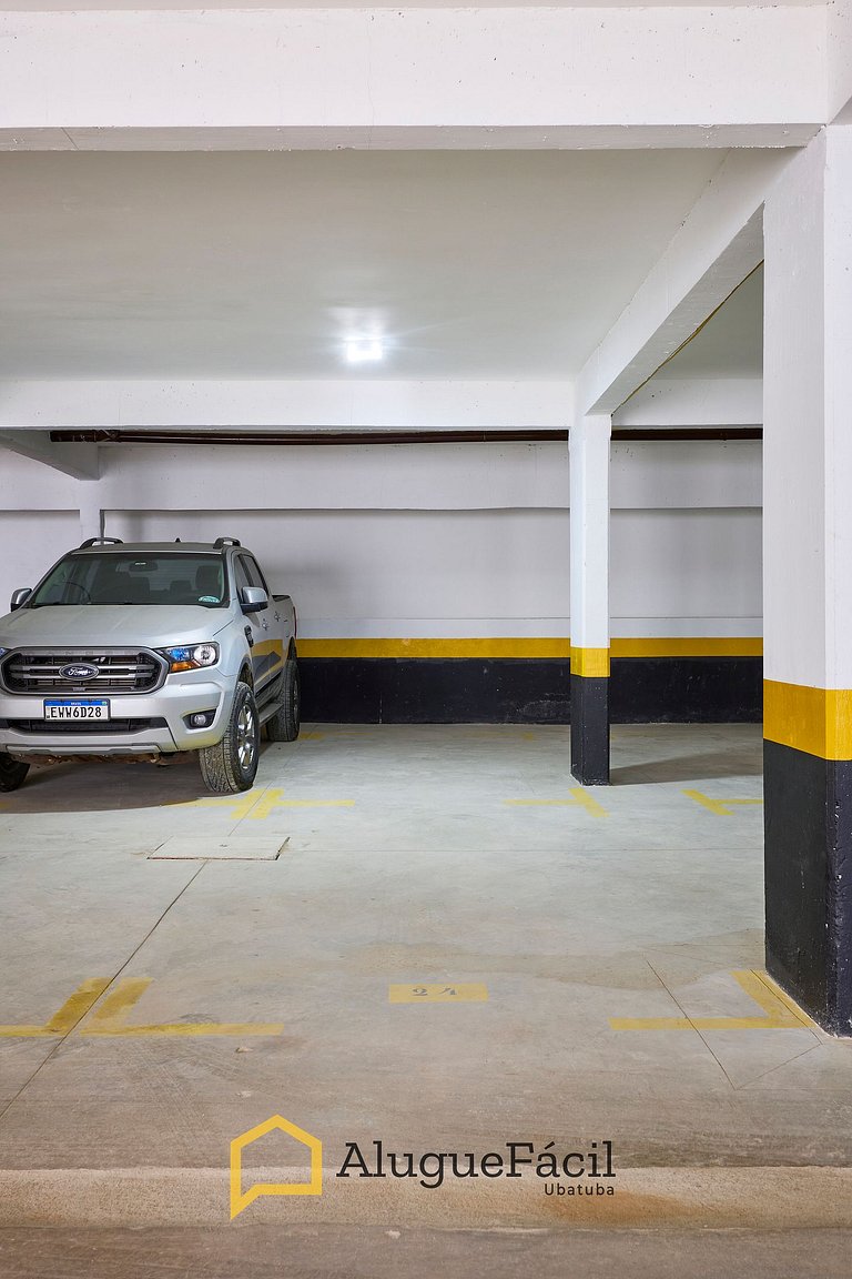 Af-83 - Novinho, completo e perto da praia.