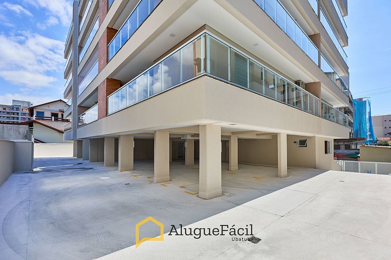 Af-83 - Novinho, completo e perto da praia.